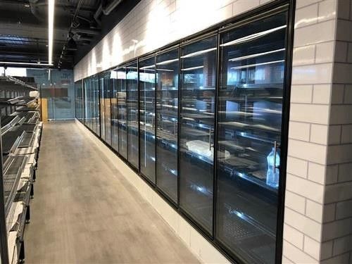 Tủ đông đứng loại Slimline Cửa kính màu đen không gỉ